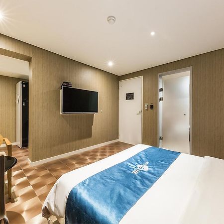 סיאול Cheonho Hotel The Blue מראה חיצוני תמונה