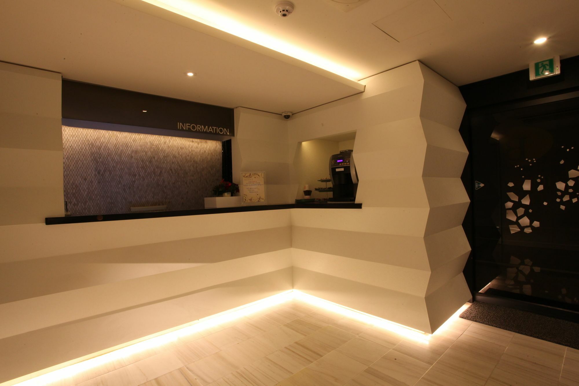 סיאול Cheonho Hotel The Blue מראה חיצוני תמונה